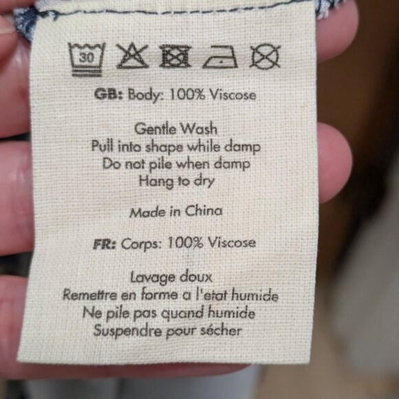 Joanie Albertine Shell Print Midaxi Dress - Picture 10 of 14